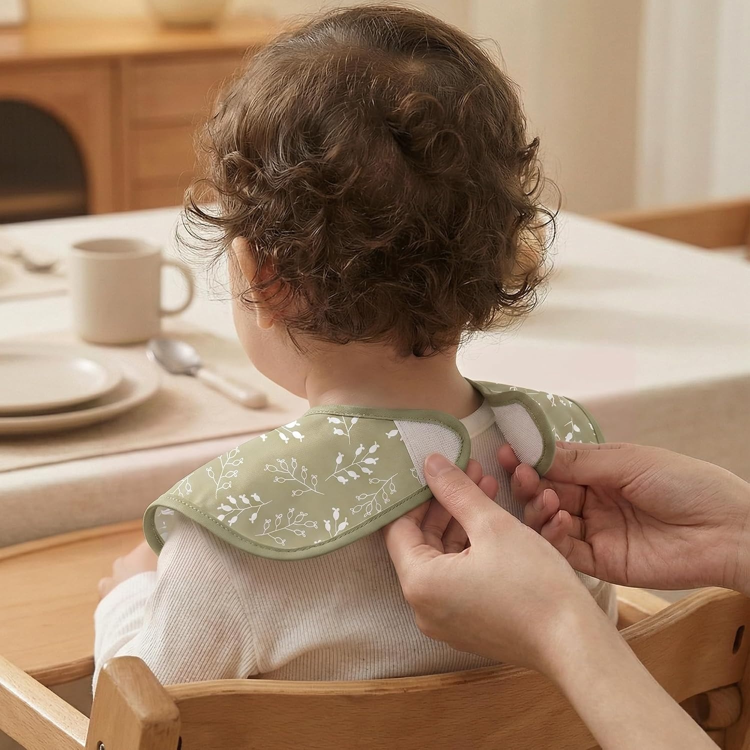 image:image3Pack Baby Feeding Bibs Waterproof StainResistant 3D Food Catcher Soft Lightweight Design for BabyLed Weaning Infants amp Toddlers 324 Months Safari AnimalsGreen Bloom